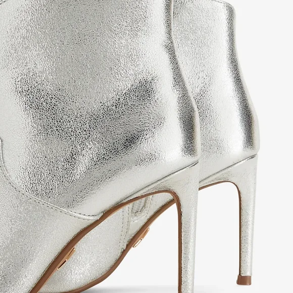 Express Pointed Toe Thin Heeled Booties. Metallic Silver. Size 8 - Picture 4 of 16